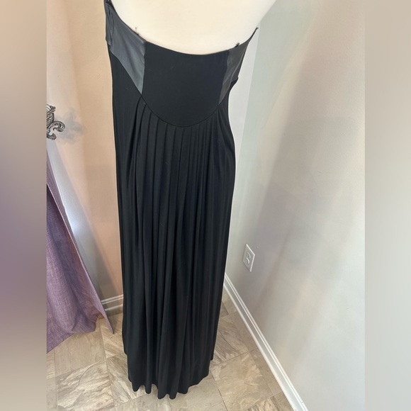 Boundary & Co. strapless dress with leather top. - Picture 8 of 8